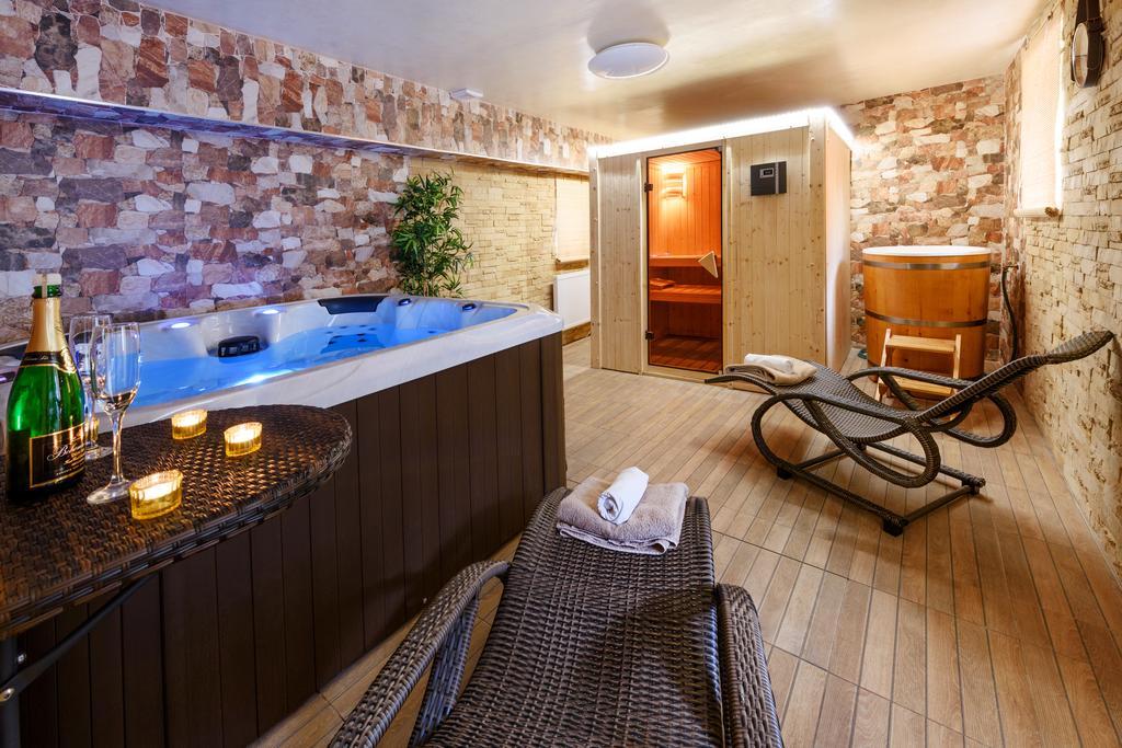 Wellness Apartmany Andrea Zdíkov Εξωτερικό φωτογραφία