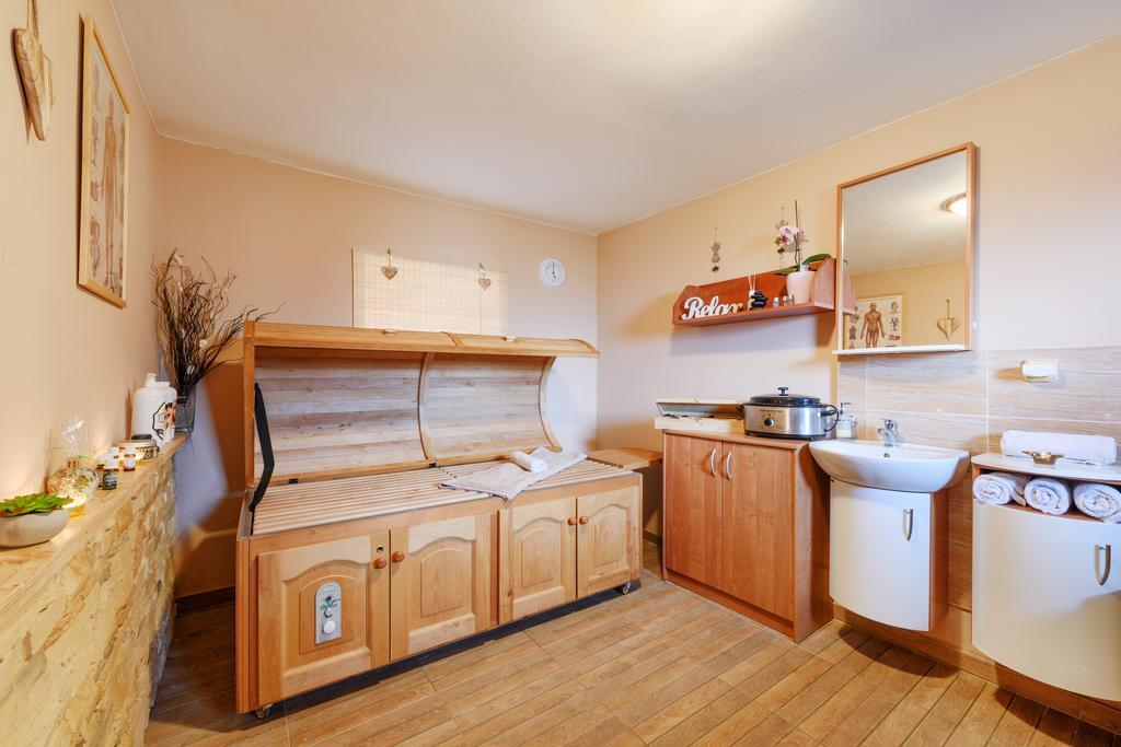 Wellness Apartmany Andrea Zdíkov Εξωτερικό φωτογραφία